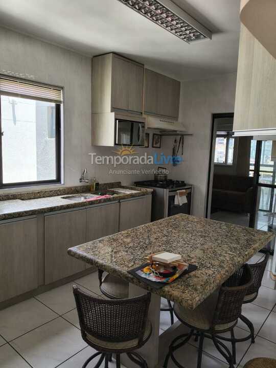 Apartment for vacation rental in Itapema (Meia Praia)