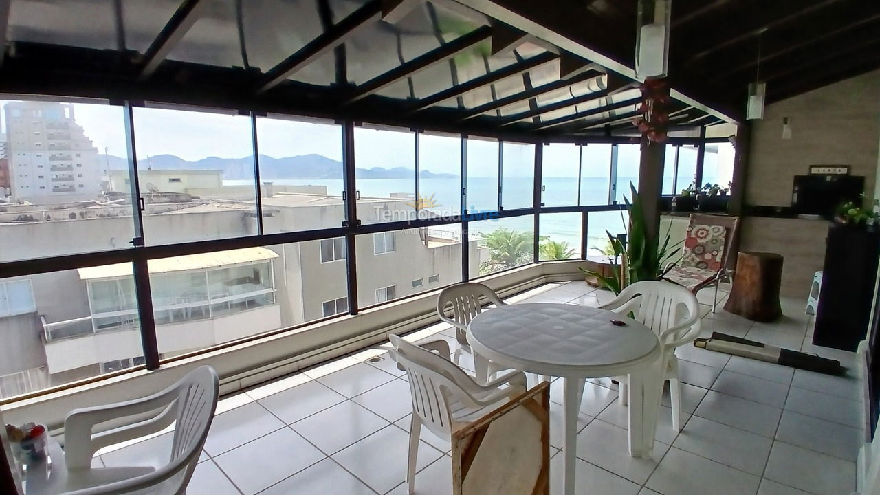 Apartment for vacation rental in Itapema (Meia Praia)