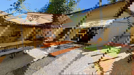 MANSIÓN DE 6 SUITES A 150 m DE LA PLAYA - SE ADMITEN MASCOTAS