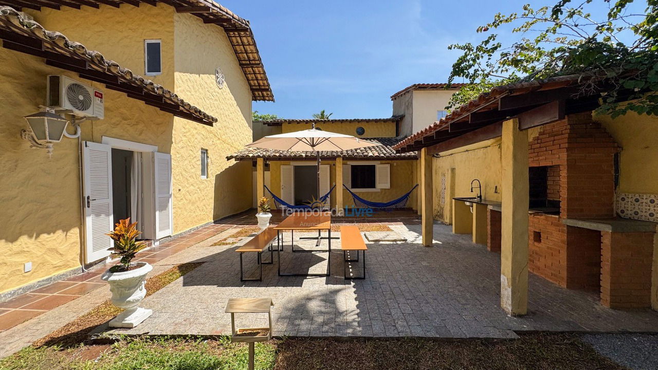 Casa para alquiler de vacaciones em Guarujá (Praia do Pernambuco)