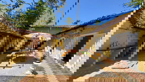 MANSIÓN DE 6 SUITES A 150 m DE LA PLAYA - SE ADMITEN MASCOTAS