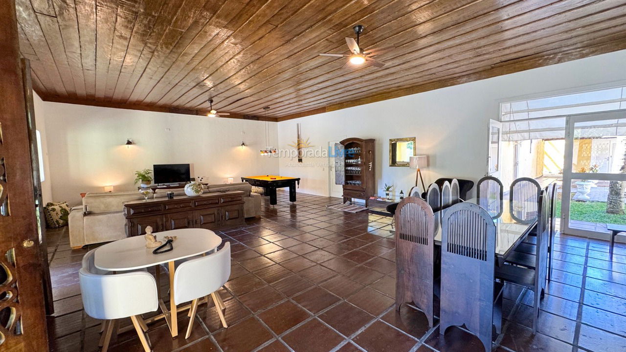 Casa para alquiler de vacaciones em Guarujá (Praia do Pernambuco)