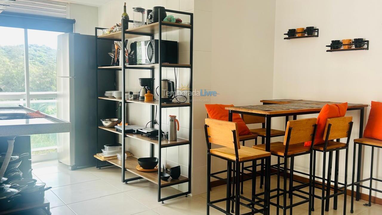 Apartamento para aluguel de temporada em Arraial do Cabo (Prainha)