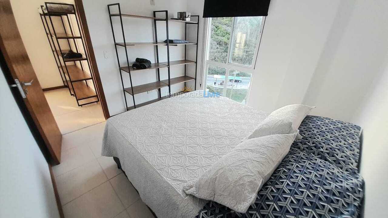 Apartamento para aluguel de temporada em Arraial do Cabo (Prainha)