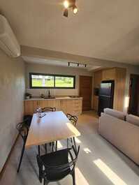 INCRÍVEL SOBRADO PRÓXIMO À BARRA DE IBIRAQUERA