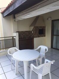 3 dormitórios, cobertura quadra mar