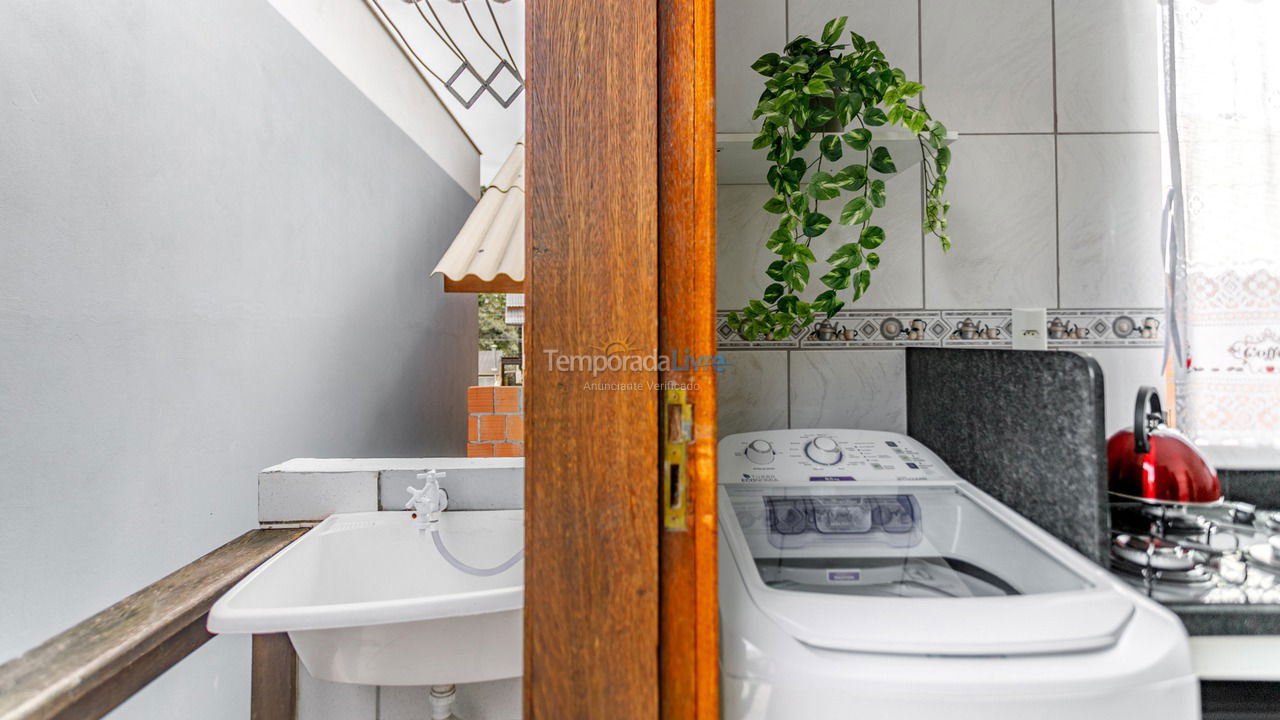 Casa para aluguel de temporada em Florianópolis (Barra da Lagoa)