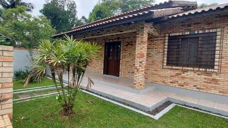House for rent in Itapoá - Balneário das Palmeiras