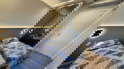 Apartamento alto padrão a 80m da para em Bombas