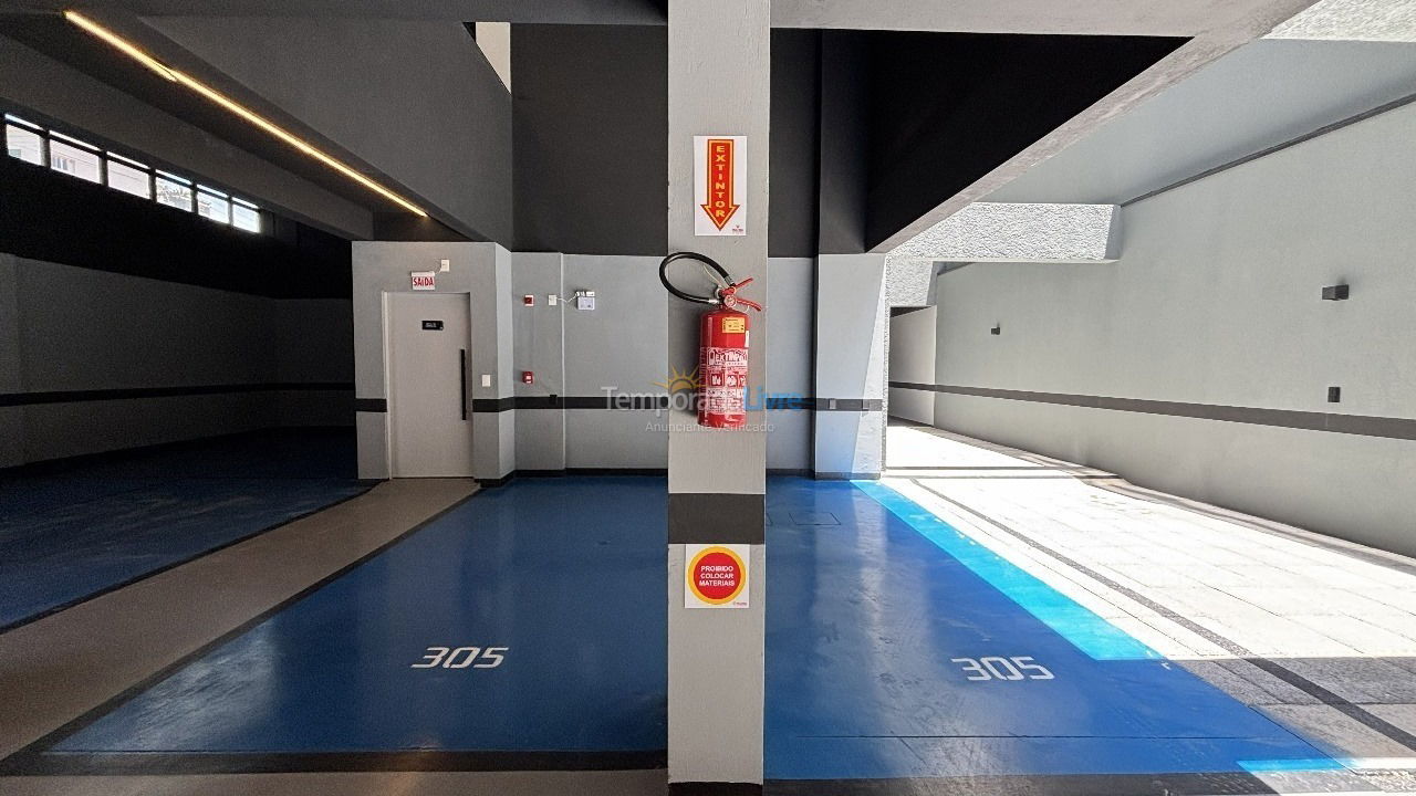 Apartamento para aluguel de temporada em Bombinhas (Bombas 115)