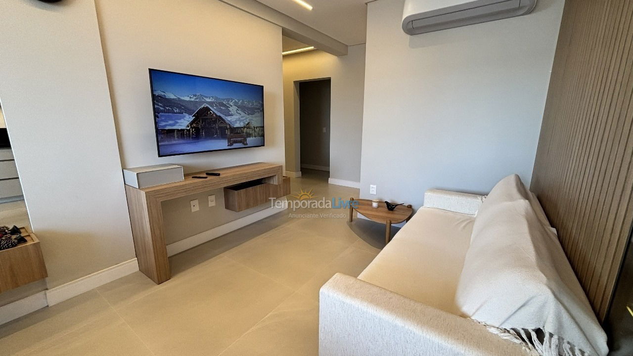 Apartamento para aluguel de temporada em Bombinhas (Bombas 115)