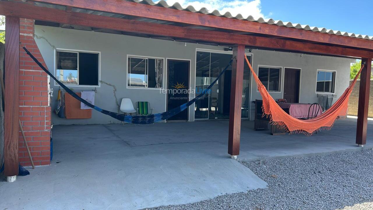 House for vacation rental in Laguna (Itapirubá Sul Laguna Sc)