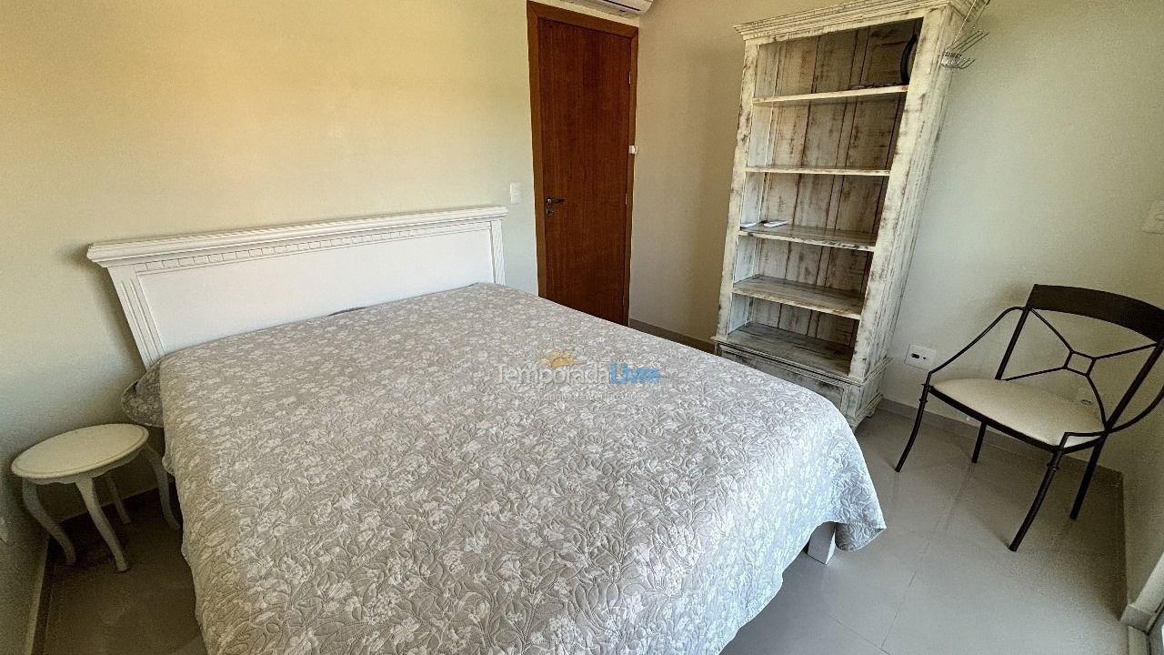 Casa para aluguel de temporada em Bombinhas (Praia de Bombas)