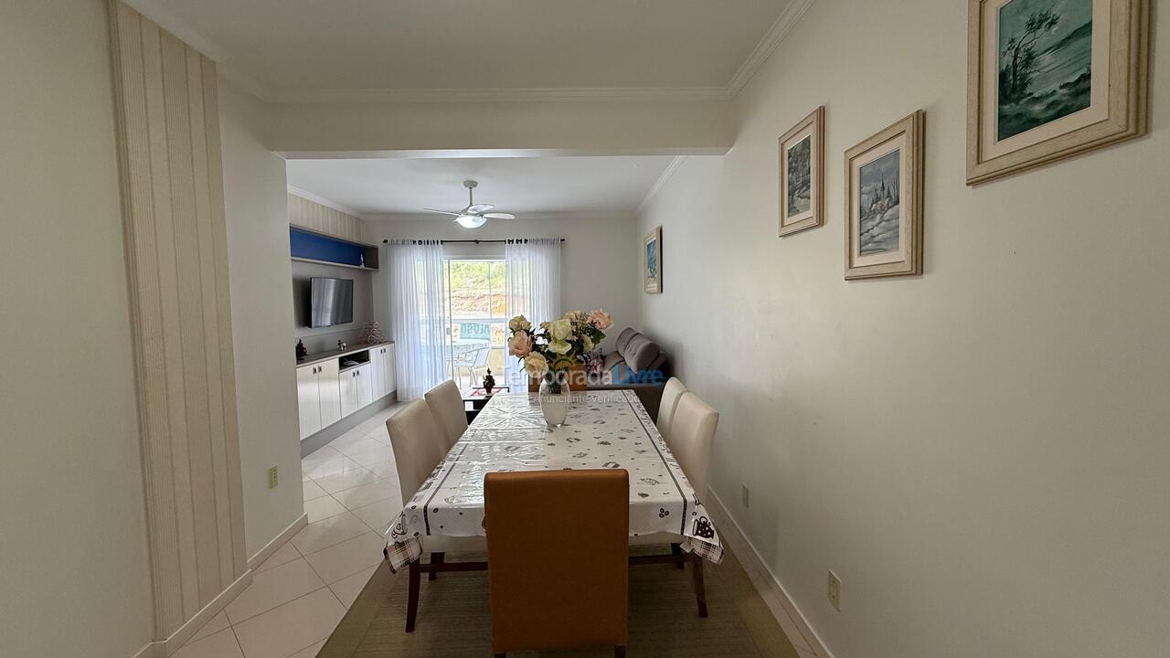 Apartamento para alquiler de vacaciones em Bombinhas (Praia de Quatro Ilhas)