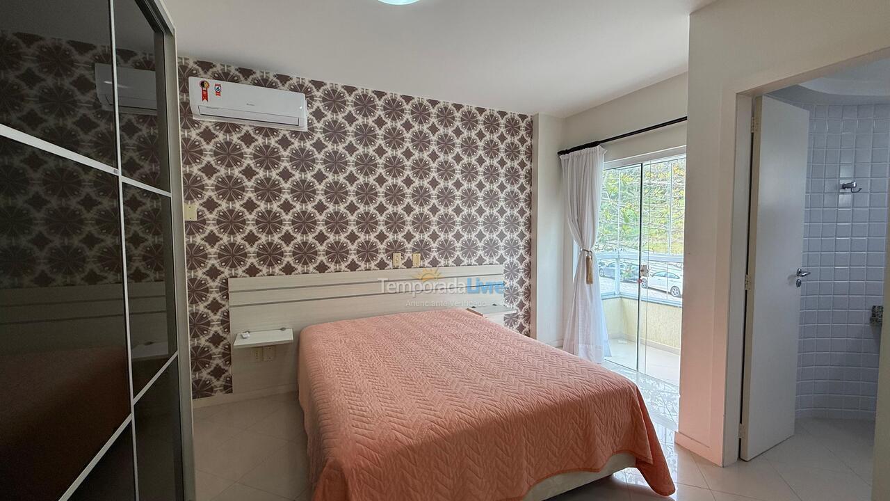 Apartamento para alquiler de vacaciones em Bombinhas (Praia de Quatro Ilhas)