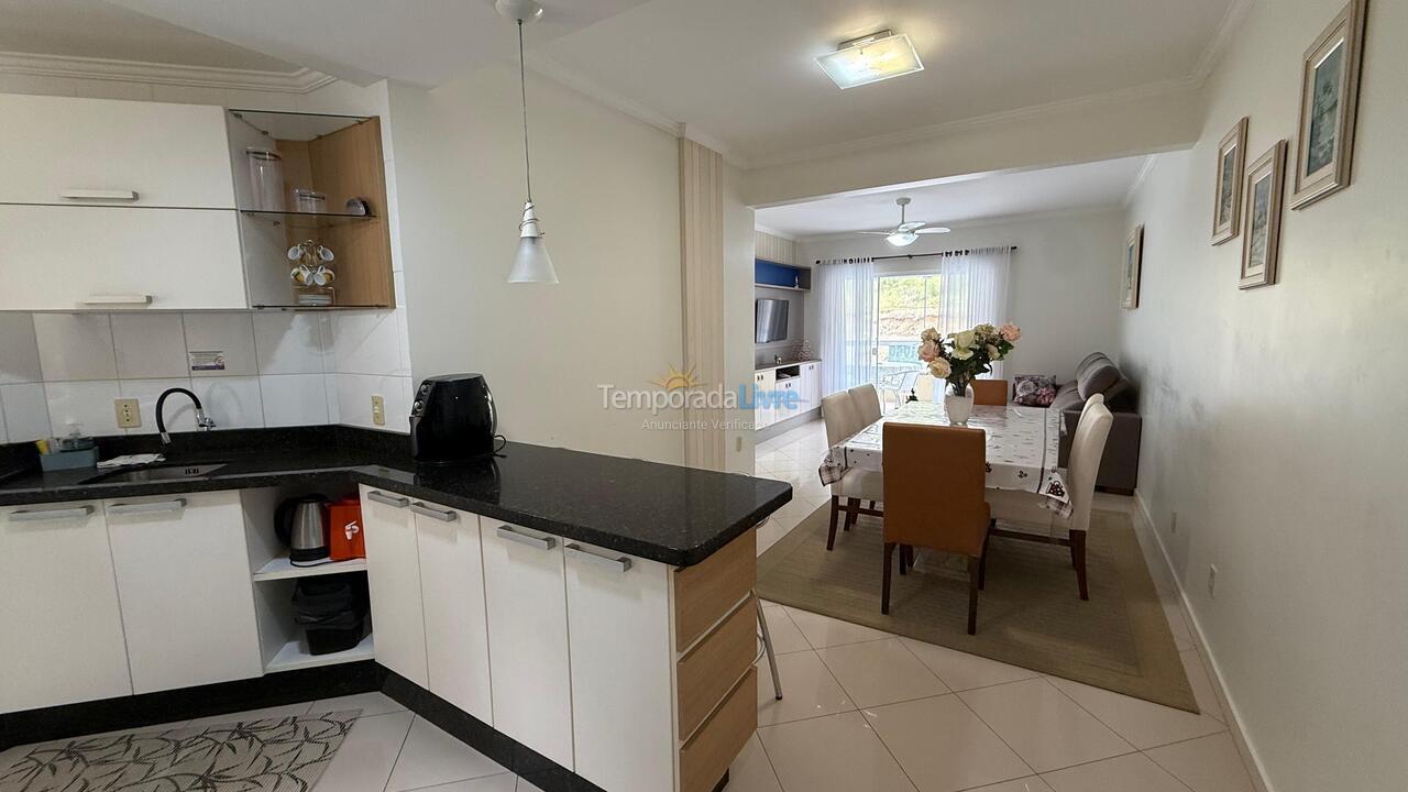 Apartamento para alquiler de vacaciones em Bombinhas (Praia de Quatro Ilhas)