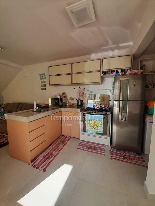 Casa para aluguel de temporada em Itapema (Perequê)