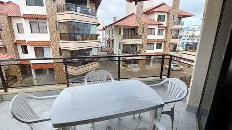 Apartment with private beach access