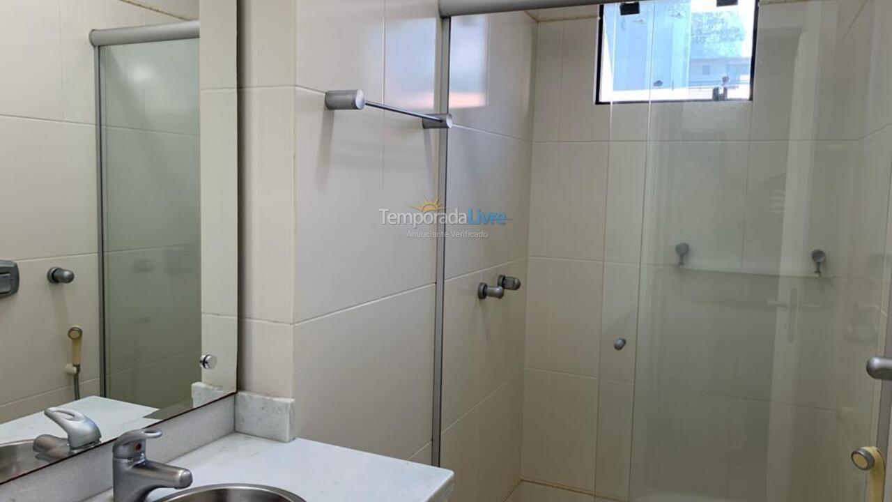 Apartamento para aluguel de temporada em Itapema (Meia Praia)