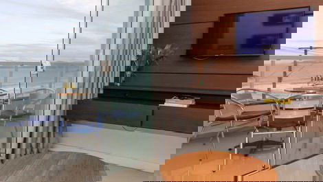 Apartamento de 3 dormitórios de frente para a Praia de Quatro Ilhas