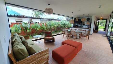 House for 12 people on Itamambuca beach, Ubatuba