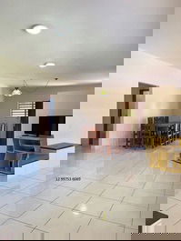 Small house/outbuilding for 20 people, 5 bedrooms, air conditioning and Wi-Fi, 300 meters from Maranduba Beach.