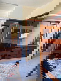 Small house/outbuilding for 20 people, 5 bedrooms, air conditioning and Wi-Fi, 300 meters from Maranduba Beach.