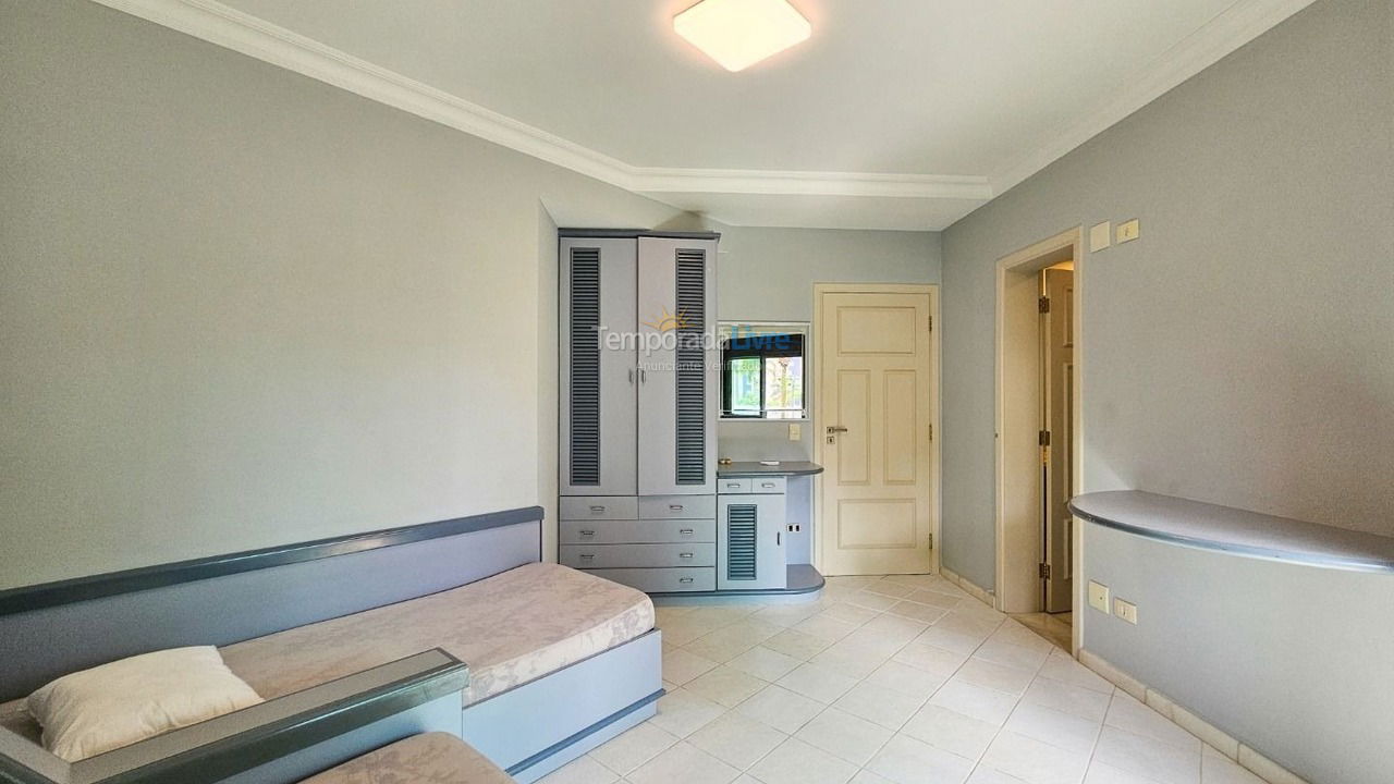 Casa para alquiler de vacaciones em Bertioga (Riviera de São Lourenço)