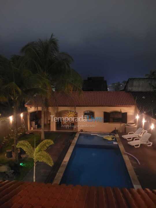 House for vacation rental in Bertioga (São Lourenço)