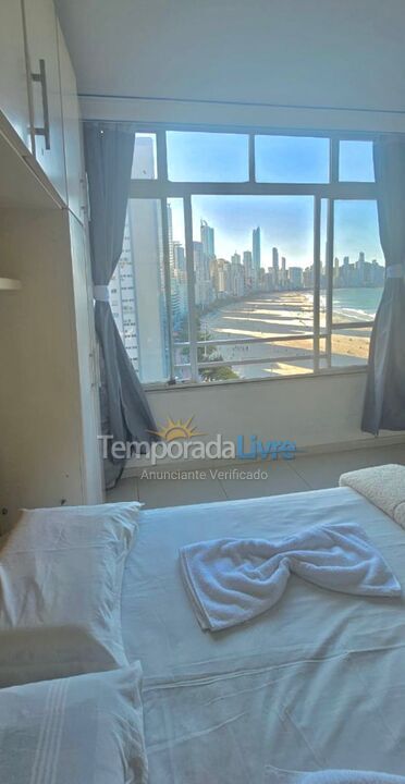 Apartamento para alquiler de vacaciones em Balneário Camboriú (Praia Central)