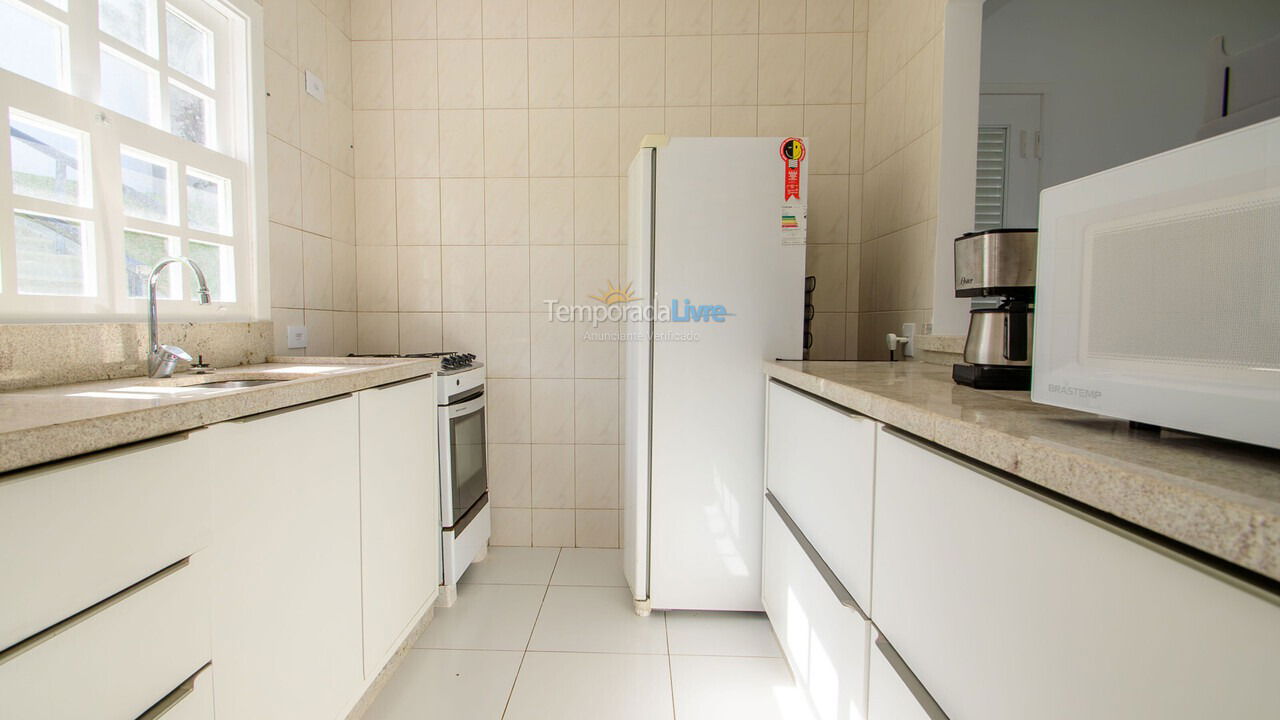 Apartamento para aluguel de temporada em Florianópolis (Brava)
