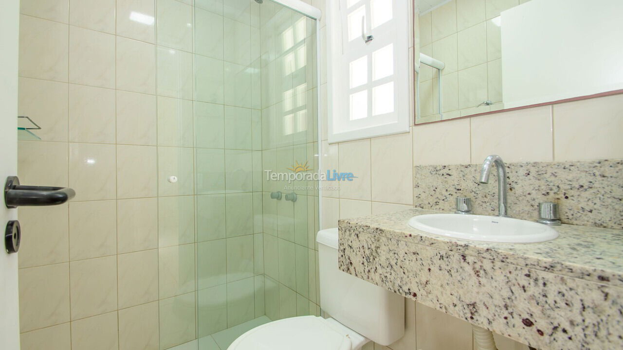 Apartamento para aluguel de temporada em Florianópolis (Brava)