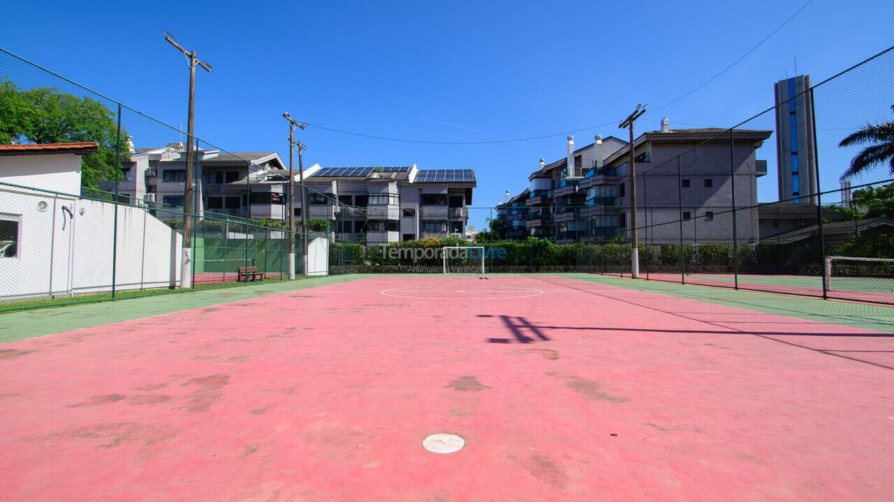 Apartamento para aluguel de temporada em Florianópolis (Brava)