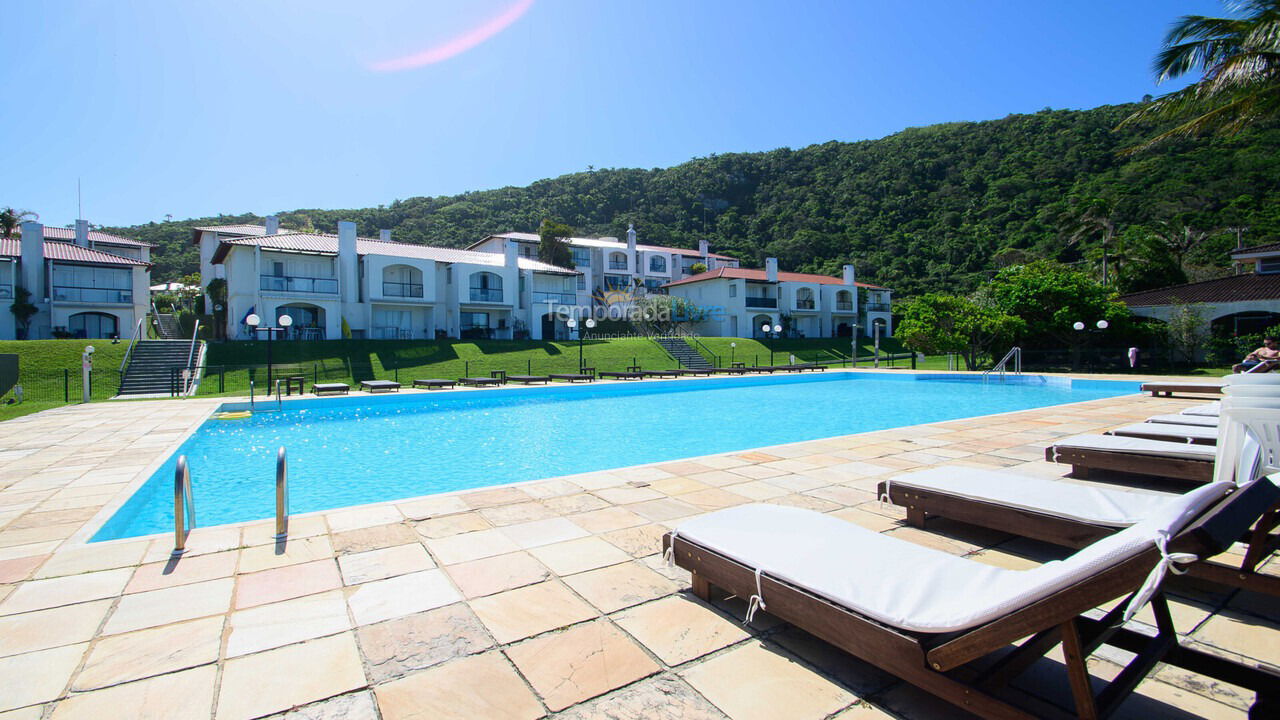 Apartamento para aluguel de temporada em Florianópolis (Brava)