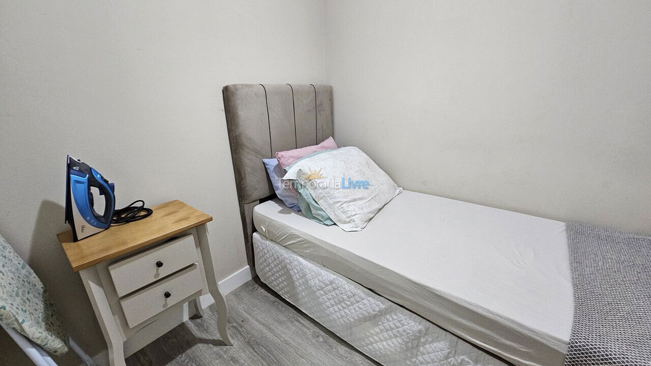 Apartamento para alquiler de vacaciones em Itapema (Meia Praia)