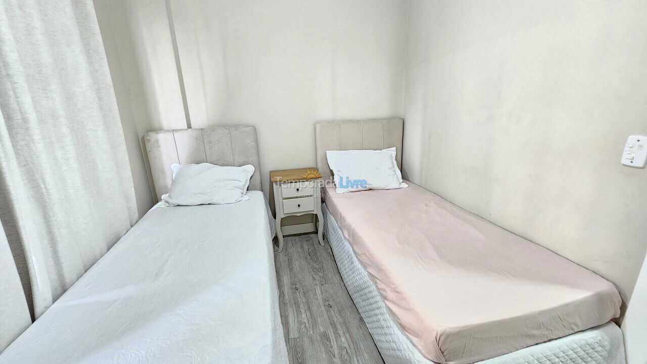 Apartamento para alquiler de vacaciones em Itapema (Meia Praia)