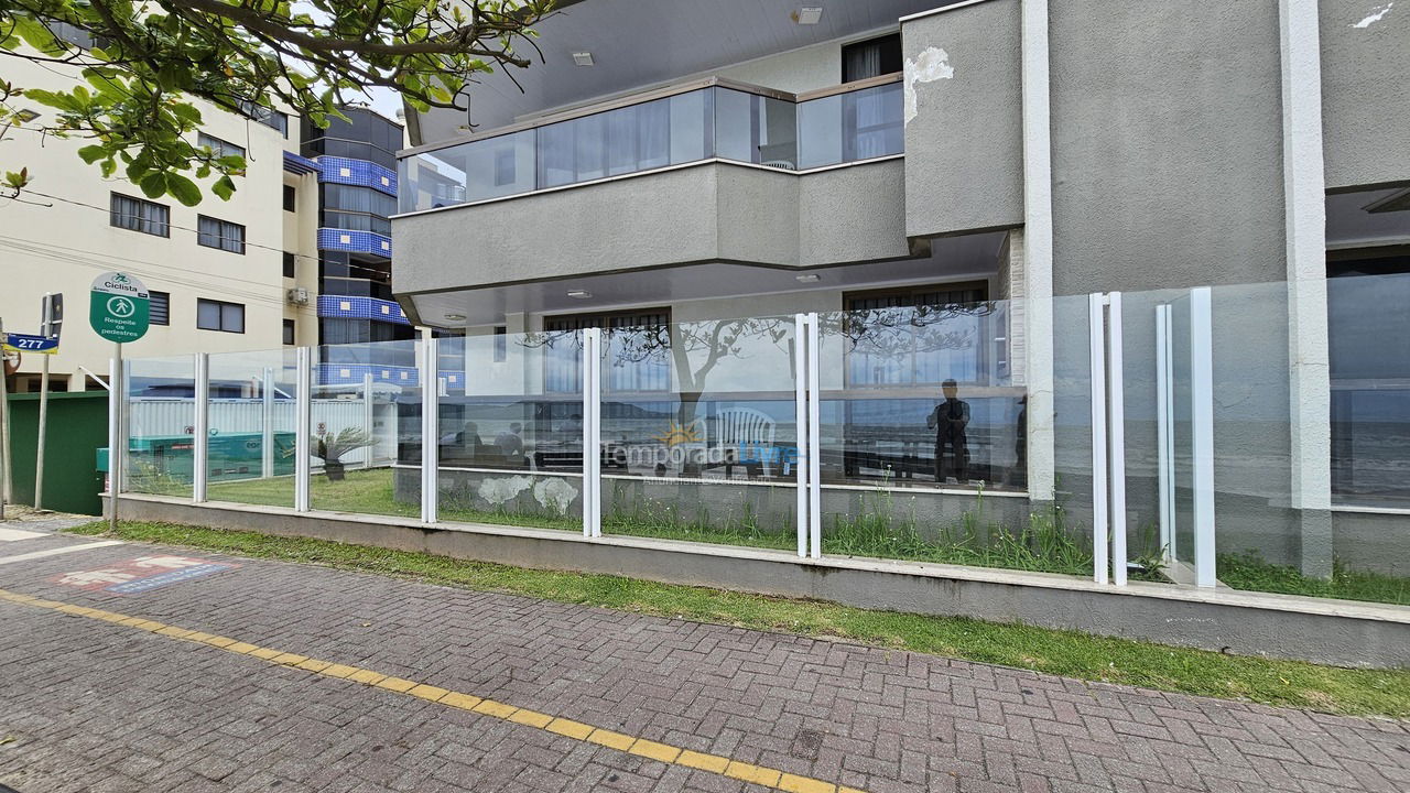 Apartamento para alquiler de vacaciones em Itapema (Meia Praia)