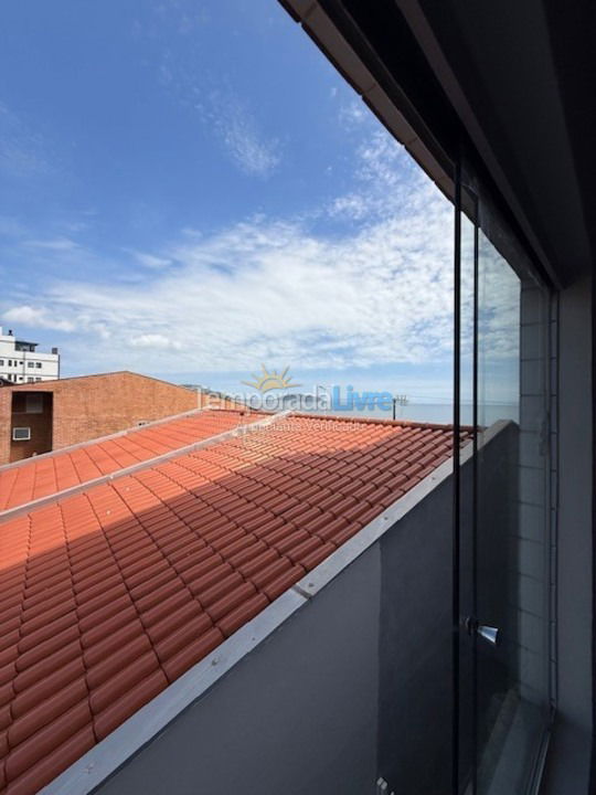 Casa para aluguel de temporada em São Francisco do Sul (Enseada)