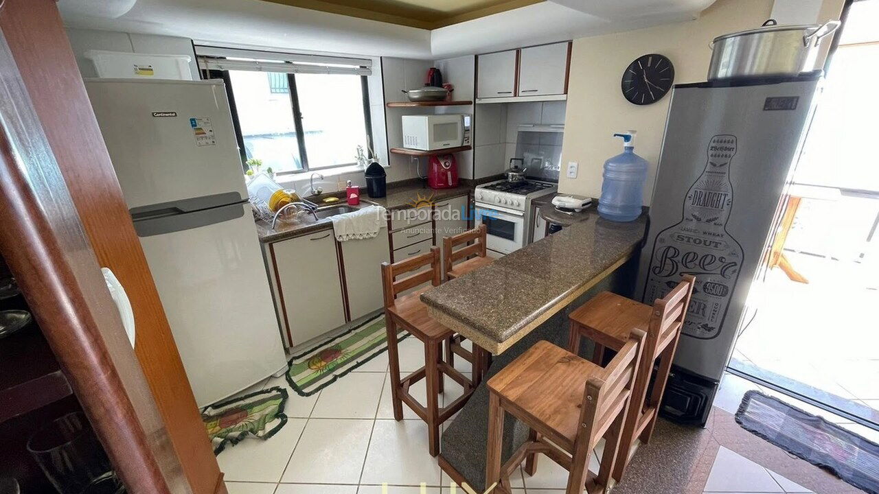 Apartamento para alquiler de vacaciones em Itapema (Meia Praia Frente Mar)