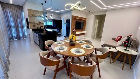 Belíssimo apartamento com 3 suítes no Perequê - Porto Belo