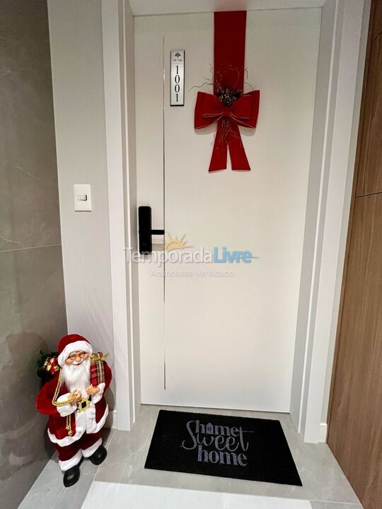 Apartamento para aluguel de temporada em Porto Belo (Perequê)