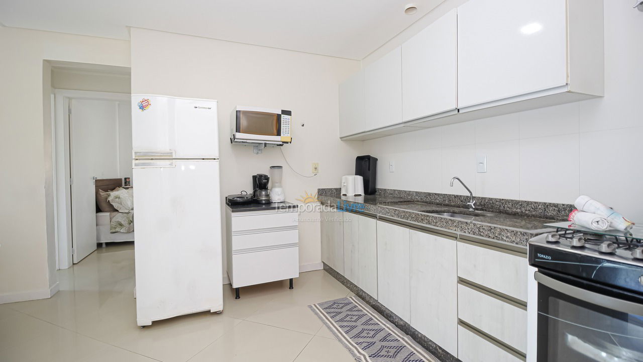 Apartment for vacation rental in Bombinhas (Praia de Quatro Ilhas)