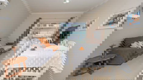 SIDE SUITABLE FOR A SEA VIEW ON THE FOUR-SEA BEACH - EXCLUSIVE