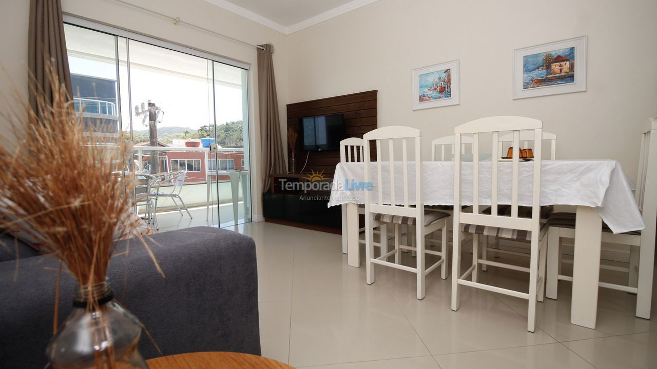 Apartment for vacation rental in Bombinhas (Praia de Quatro Ilhas)
