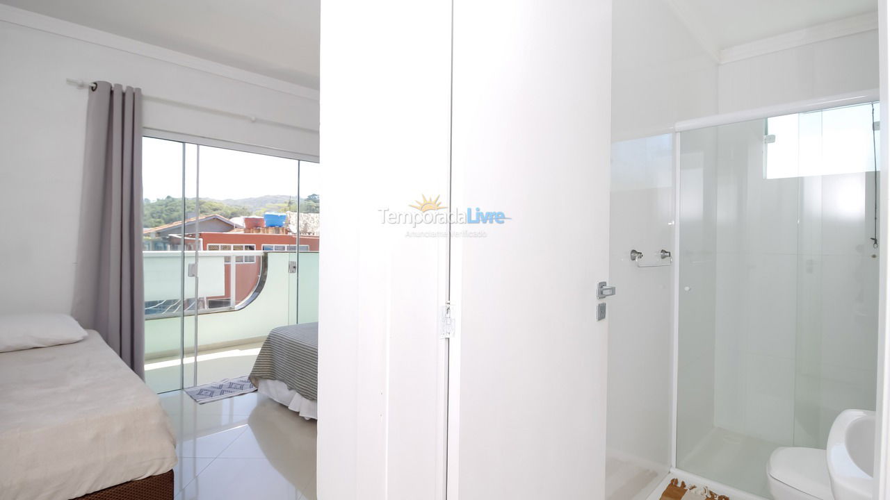 Apartment for vacation rental in Bombinhas (Praia de Quatro Ilhas)