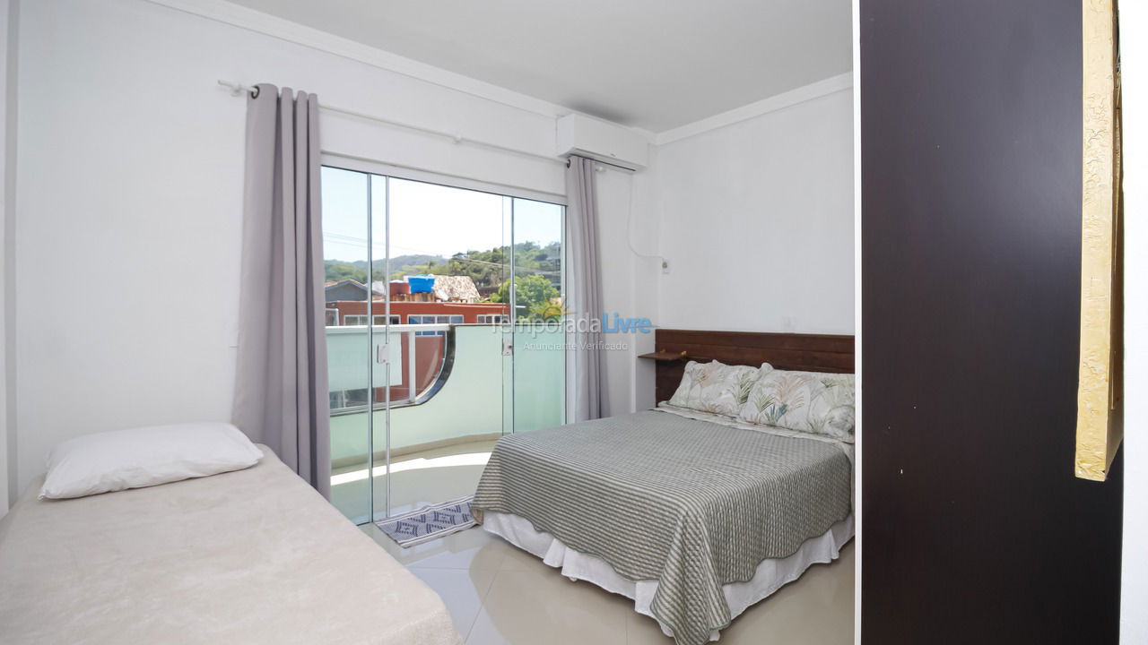 Apartment for vacation rental in Bombinhas (Praia de Quatro Ilhas)