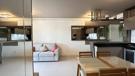 ¡3 dormitorios, a solo una cuadra del mar! A54