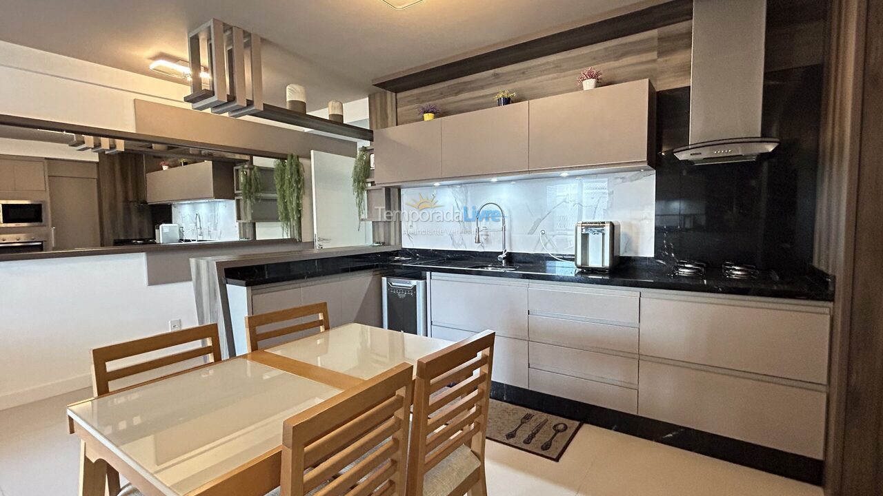 Apartamento para alquiler de vacaciones em Florianopolis (Praia dos Ingleses)