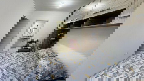 Apartamento tranquilo com piscina em Canasvieiras 800 metros do mar