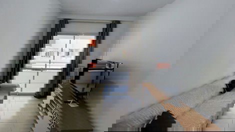 Apartamento tranquilo com piscina em Canasvieiras 800 metros do mar